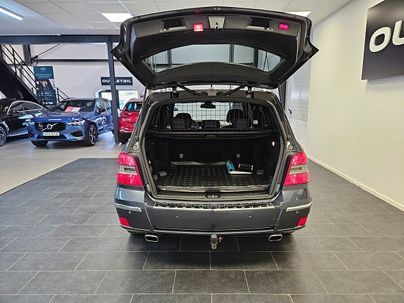 Mercedes-Benz GLK220 6 of 24