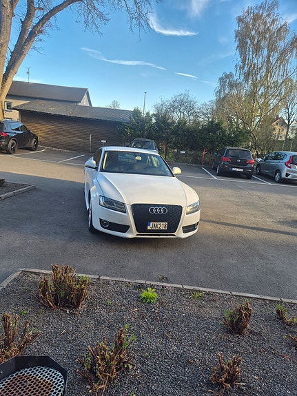 Audi A5 2 of 7