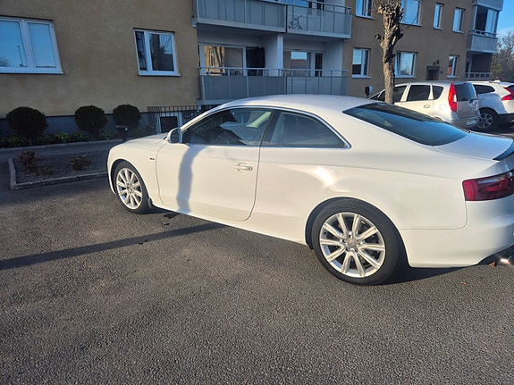 Audi A5 5 of 7
