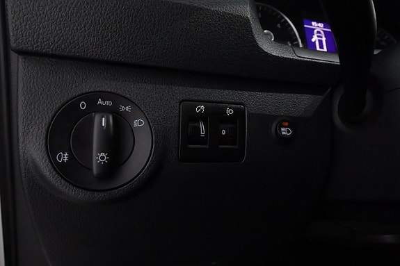 Volkswagen Caddy Maxi 22 of 22