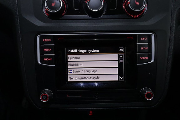 Volkswagen Caddy Maxi 17 of 22