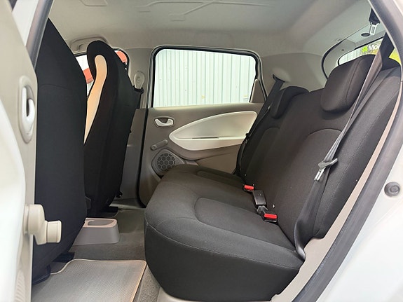 Renault Zoe 17 of 18