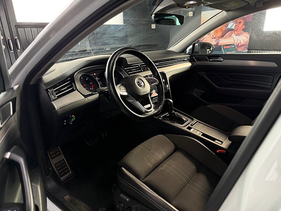 Volkswagen Passat Alltrack 5 of 5
