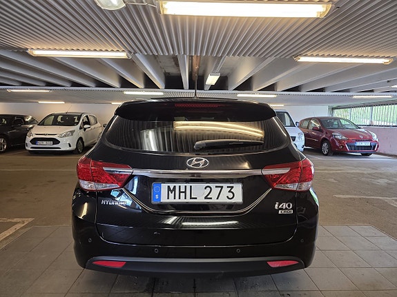 Hyundai i40 4 of 5