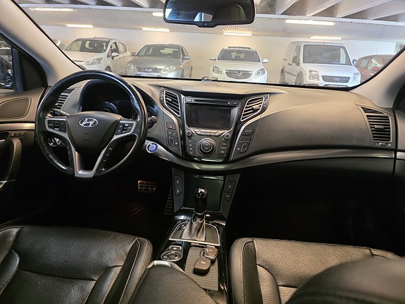 Hyundai i40 15 of 18