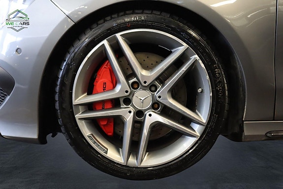 Mercedes-Benz CLA45 2 of 5