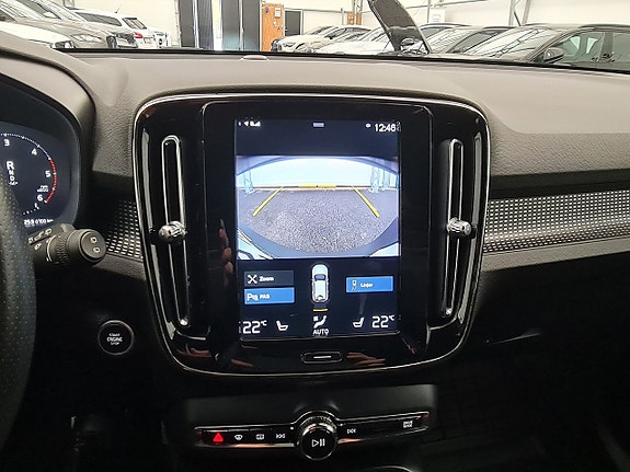 Volvo XC40 22 of 22