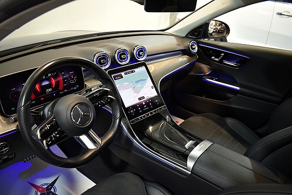 Mercedes-Benz C300 7 of 30