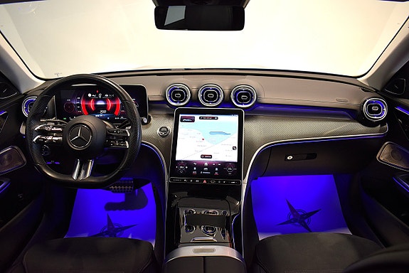Mercedes-Benz C300 14 of 30
