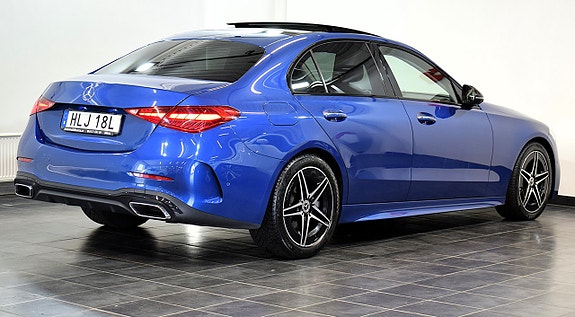 Mercedes-Benz C300 5 of 5