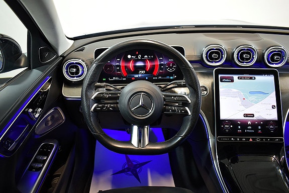 Mercedes-Benz C300 9 of 30