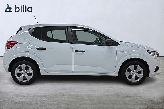 Dacia Sandero 18 of 21