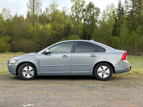 Volvo S40 5 of 5