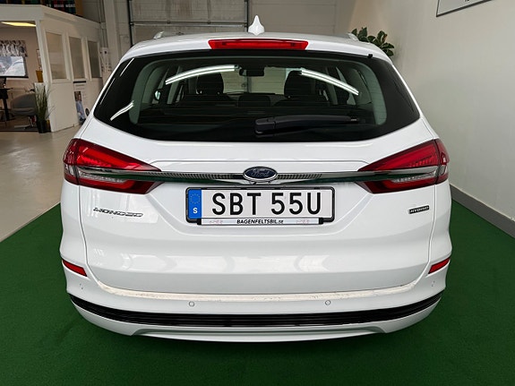 Ford Mondeo 4 of 5