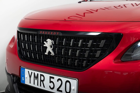 Peugeot 2008 3 of 5