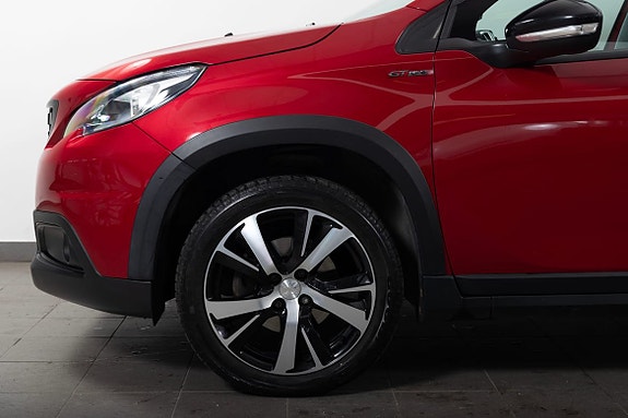 Peugeot 2008 4 of 5