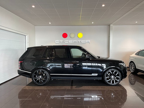 Land Rover Range Rover 2 of 5