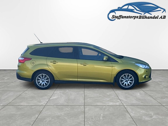 Ford Focus 4 of 5