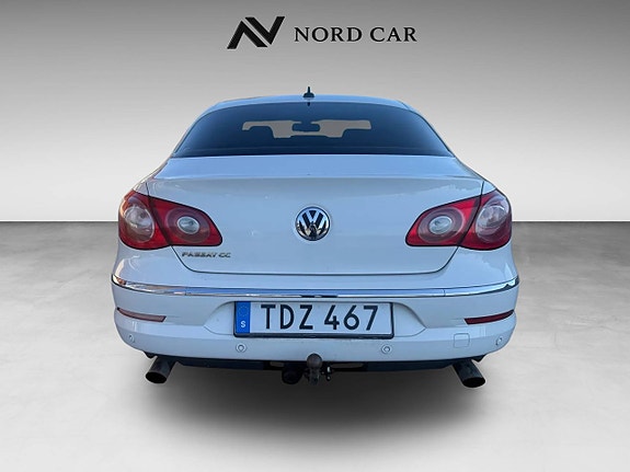 Volkswagen Passat CC 5 of 5
