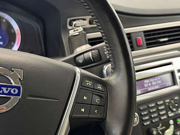 Volvo V70 15 of 26
