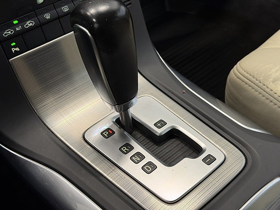Volvo V70 19 of 26