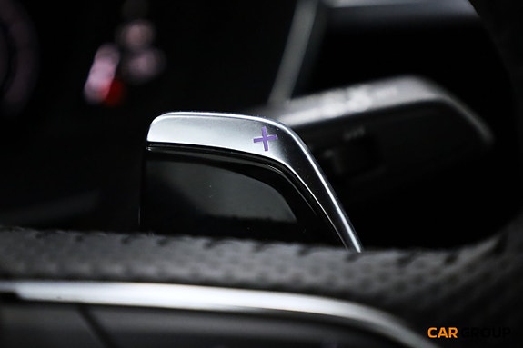 Audi RS Q3 22 of 26