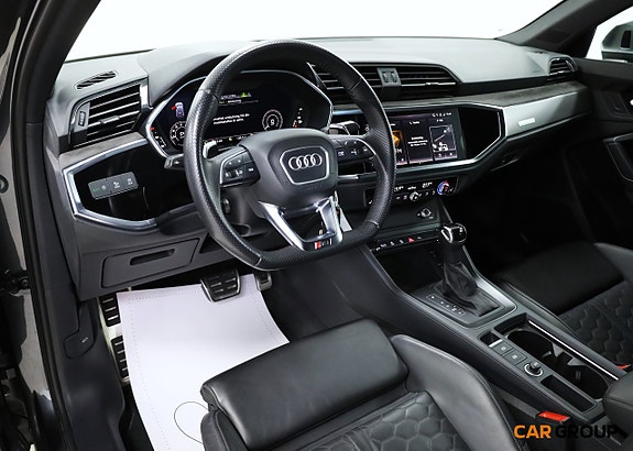 Audi RS Q3 11 of 26