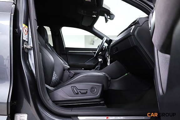 Audi RS Q3 14 of 26