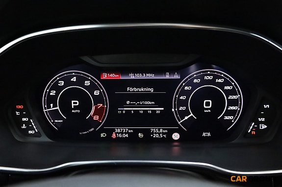 Audi RS Q3 16 of 26