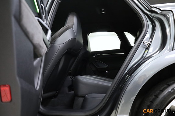 Audi RS Q3 15 of 26