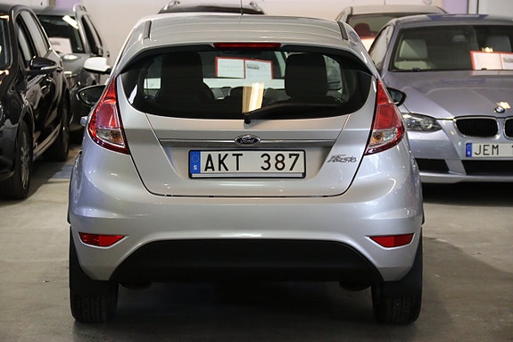 Ford Fiesta 13 of 13