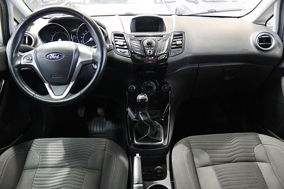 Ford Fiesta 12 of 13