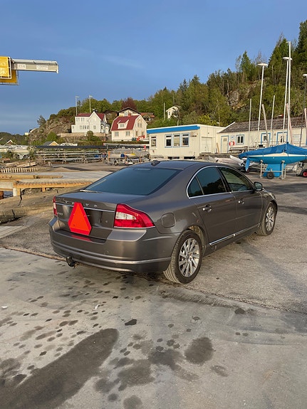 Volvo S80 3 of 10
