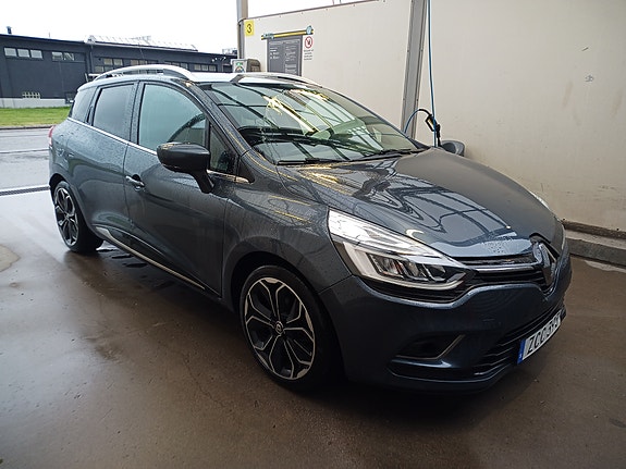Renault Clio 2 of 5