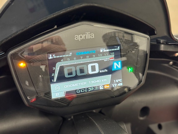 Aprilia Tuono | Akrapovic | Farthållare | Quickshift | 95hk 17 of 17