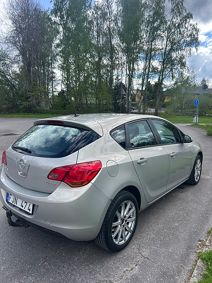 Opel Astra 5 of 5