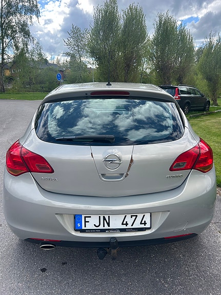 Opel Astra 7 of 11