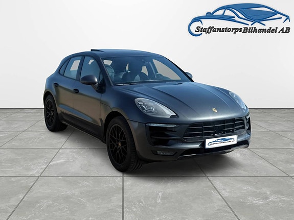 Porsche Macan GTS 3 of 5