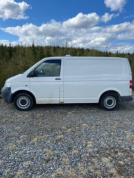 Volkswagen Transporter 2 of 5