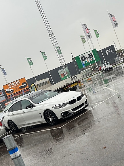 BMW 428i 4 of 4