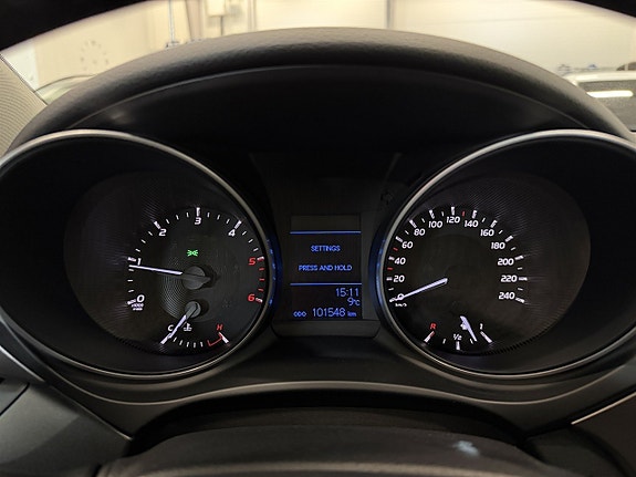 Toyota Avensis 12 of 22