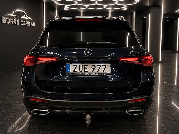 Mercedes-Benz GLC300 e 5 of 5