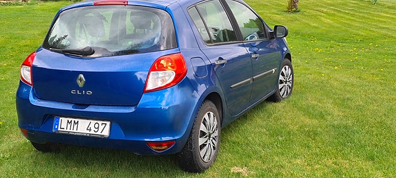 Renault Clio 2 of 5