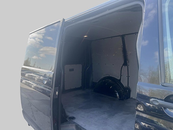 Volkswagen Transporter 5 of 5
