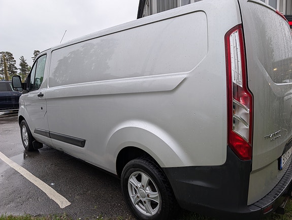 Ford Transit Custom 6 of 13