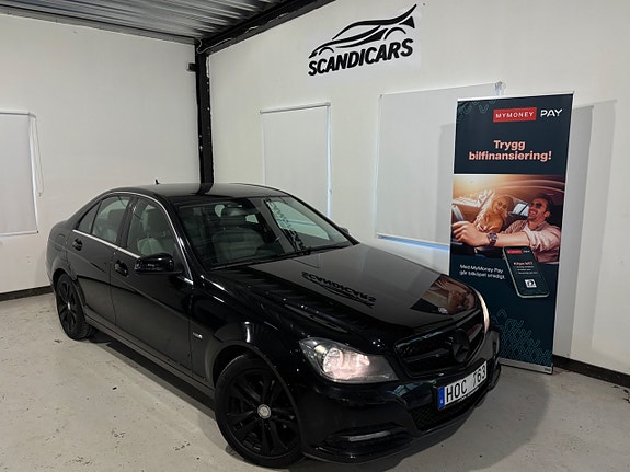 Mercedes-Benz C220 5 of 30