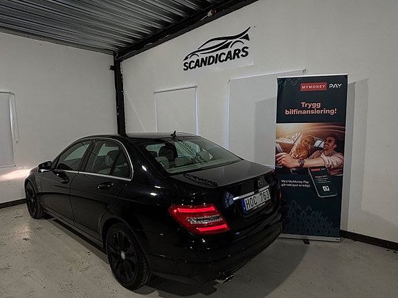 Mercedes-Benz C220 13 of 30