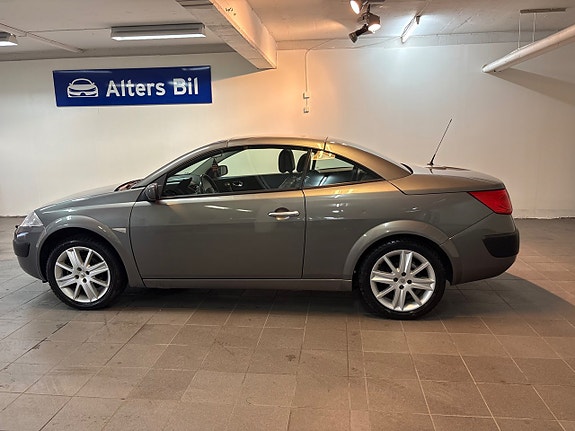 Renault Megane 18 of 18