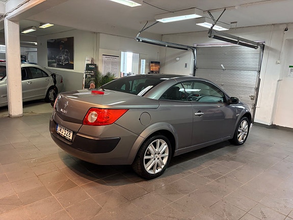 Renault Megane II 4 of 5