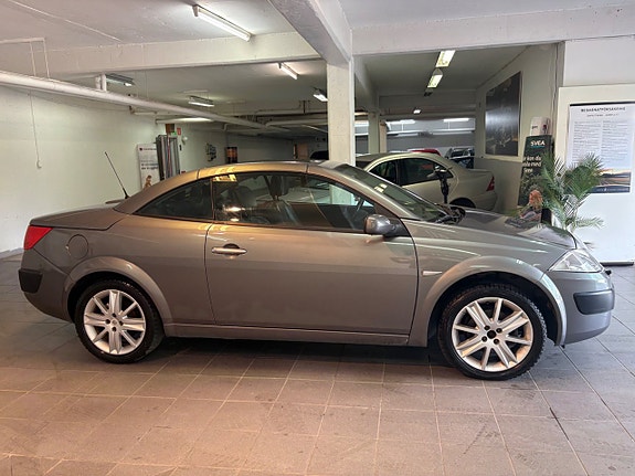 Renault Megane II 2 of 5